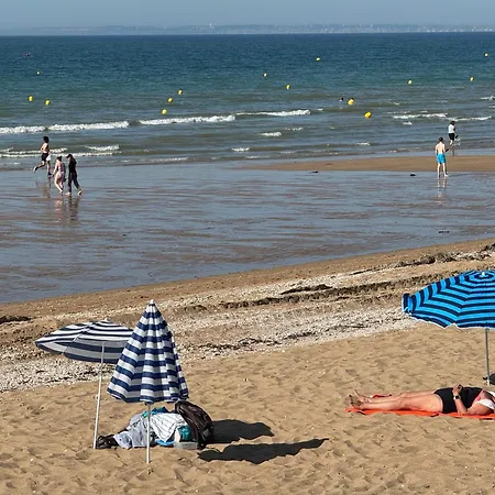 Les Dunes De 100m Apartment *